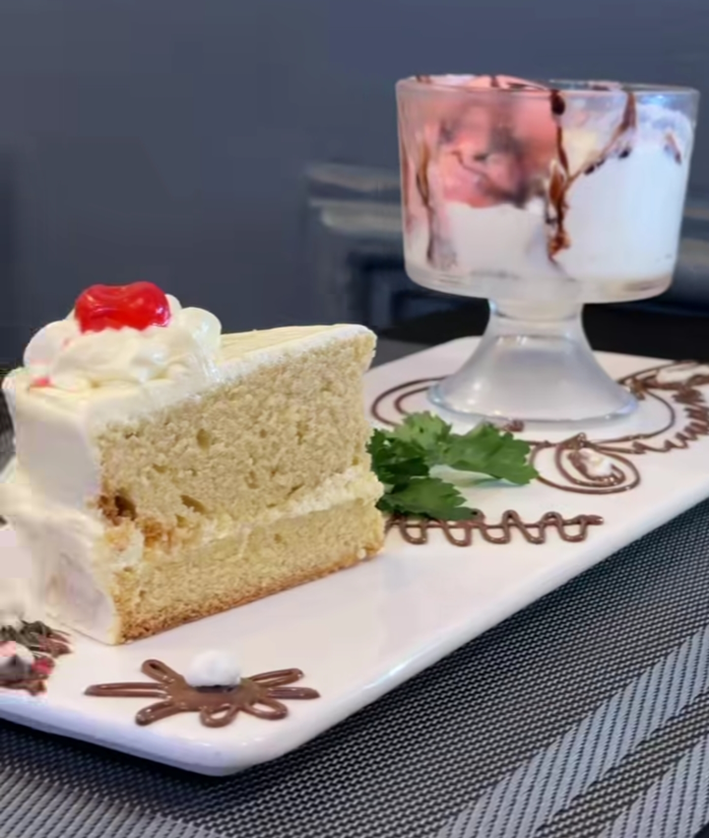 Dessert at Azul Restaurant